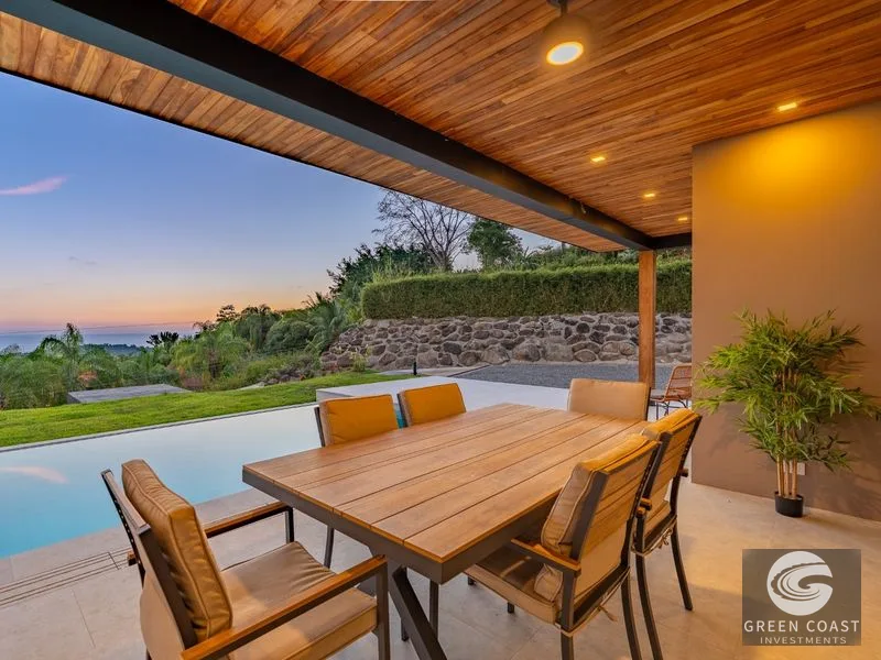 Ojochal Modern Masterpiece: Ocean View Luxury with Infinity Pool & Butterfly Roof — view 18, Ojochal, Ojochal, Costa Rica