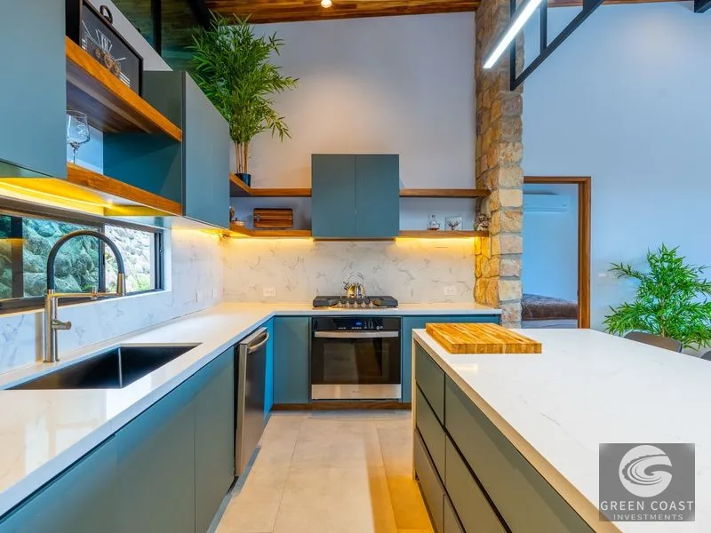 Ojochal Modern Masterpiece: Ocean View Luxury with Infinity Pool & Butterfly Roof — view 22, Ojochal, Ojochal, Costa Rica