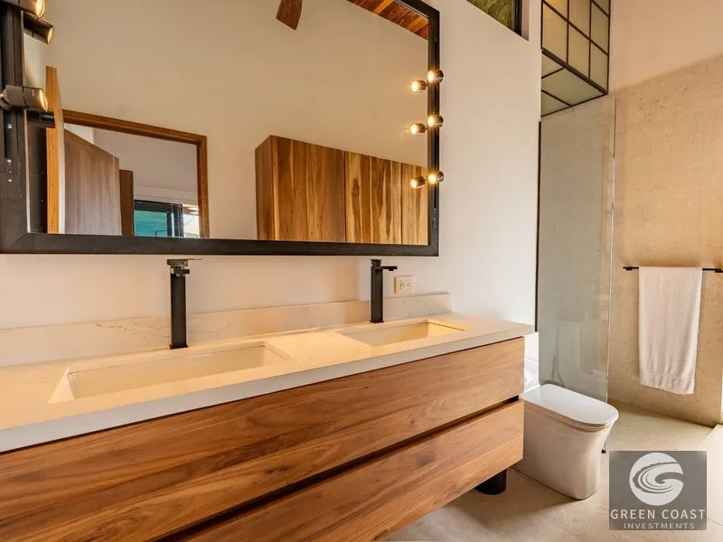 Ojochal Modern Masterpiece: Ocean View Luxury with Infinity Pool & Butterfly Roof — view 37, Ojochal, Ojochal, Costa Rica