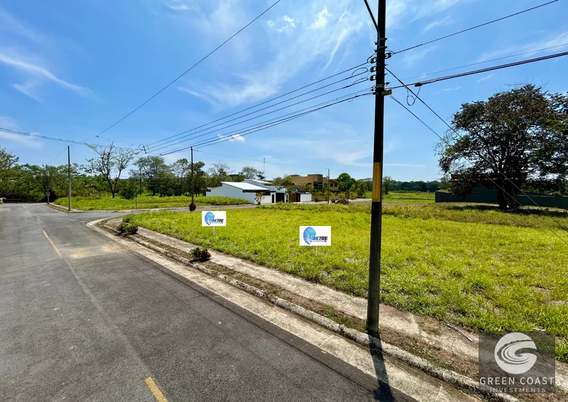 San Martín de Quepos: Prime Residential/Commercial Lots Near Airport & Hospital — view 4, Quepos, Quepos, Costa Rica