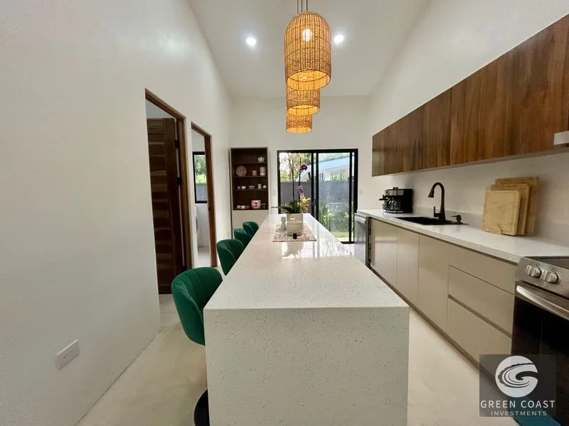 Uvita Modern Oasis: Turn-Key 3-Bed Villa with Pool, Mountain Views & Beach Access — view 11, Uvita, Osa, Costa Rica