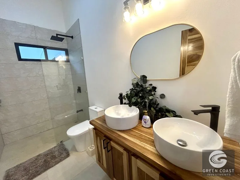 Uvita Modern Oasis: Turn-Key 3-Bed Villa with Pool, Mountain Views & Beach Access — view 39, Uvita, Osa, Costa Rica