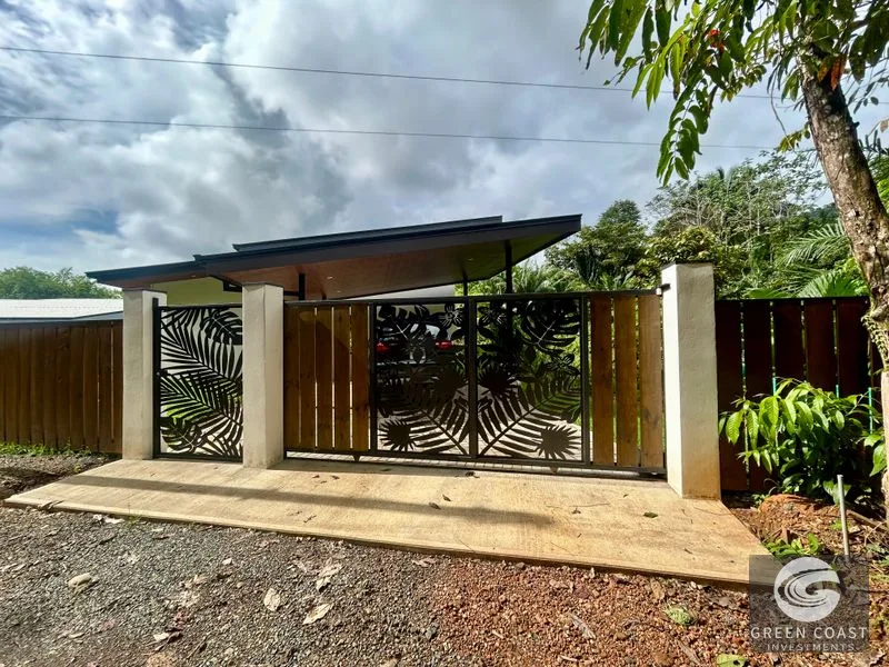 Uvita Modern Oasis: Turn-Key 3-Bed Villa with Pool, Mountain Views & Beach Access — view 50, Uvita, Osa, Costa Rica