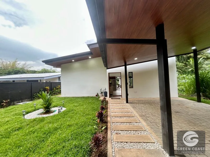 Uvita Modern Oasis: Turn-Key 3-Bed Villa with Pool, Mountain Views & Beach Access — view 54, Uvita, Osa, Costa Rica