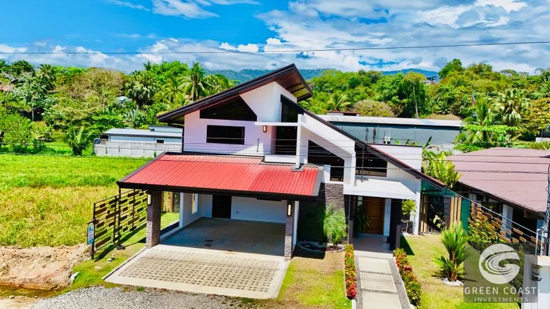 Reduced! Tropical Modern Uvita Home: Private Pool, Furnished, Near Whale's Tail & Town — view 7, Bahía Ballena, Osa, Costa Rica