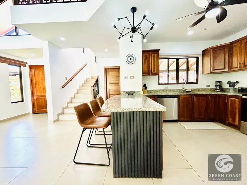 Reduced! Tropical Modern Uvita Home: Private Pool, Furnished, Near Whale's Tail & Town — view 18, Bahía Ballena, Osa, Costa Rica