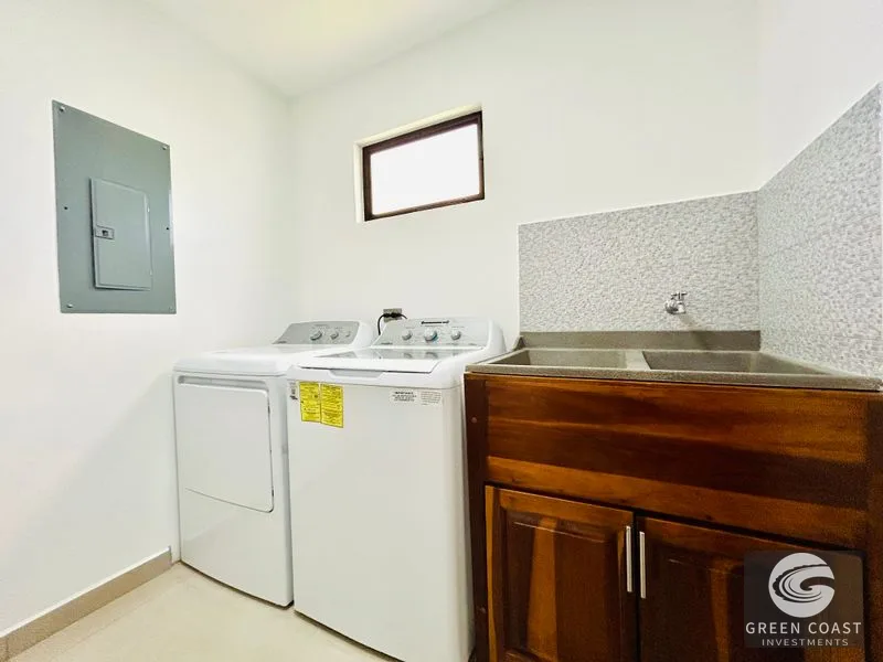 Reduced! Tropical Modern Uvita Home: Private Pool, Furnished, Near Whale's Tail & Town — view 52, Bahía Ballena, Osa, Costa Rica