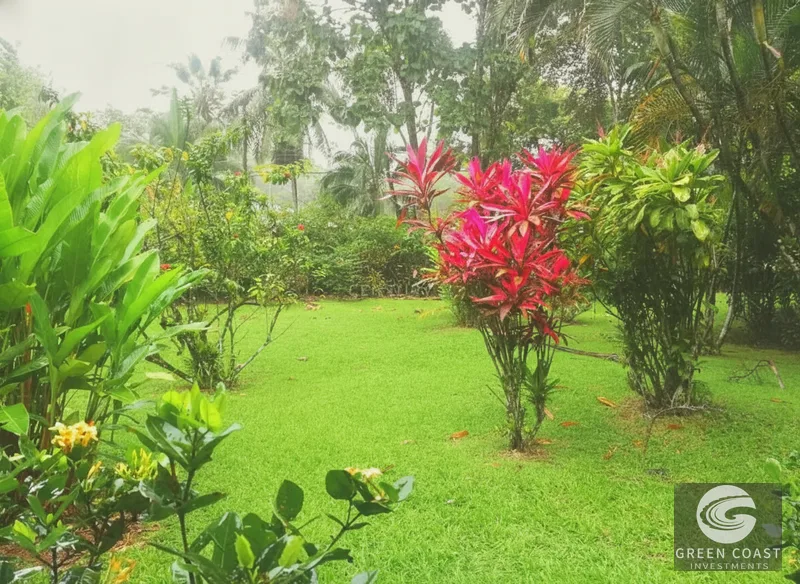 Ojochal Main Road Commercial Gem with Studio Villa & Gardens - Walk to Amenities! — view 4, Ojochal, Ojochal, Costa Rica