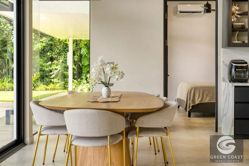 Luxury Ocean View Estate: Infinity Pool, 3.79 Acres, & Solar Power near Manuel Antonio — view 8, Manuel Antonio, Quepos, Costa Rica