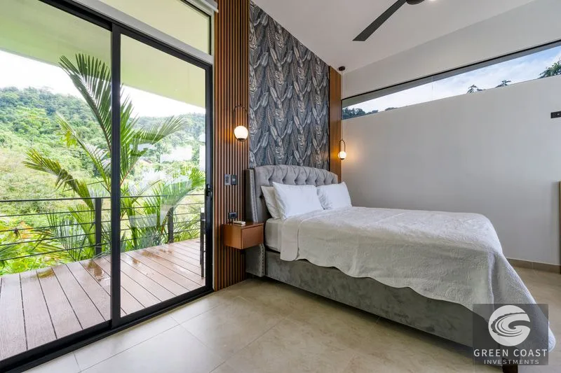 Luxury Ocean View Estate: Infinity Pool, 3.79 Acres, & Solar Power near Manuel Antonio — view 18, Manuel Antonio, Quepos, Costa Rica