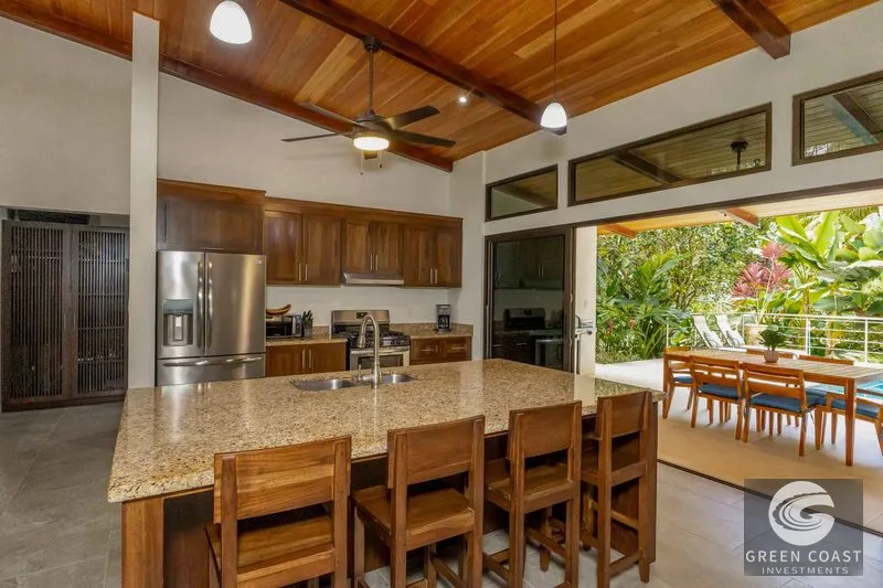Private In-Town Location Move-In Ready Contemporary Home with a Prime Location — view 4, Ojochal, Osa, Costa Rica