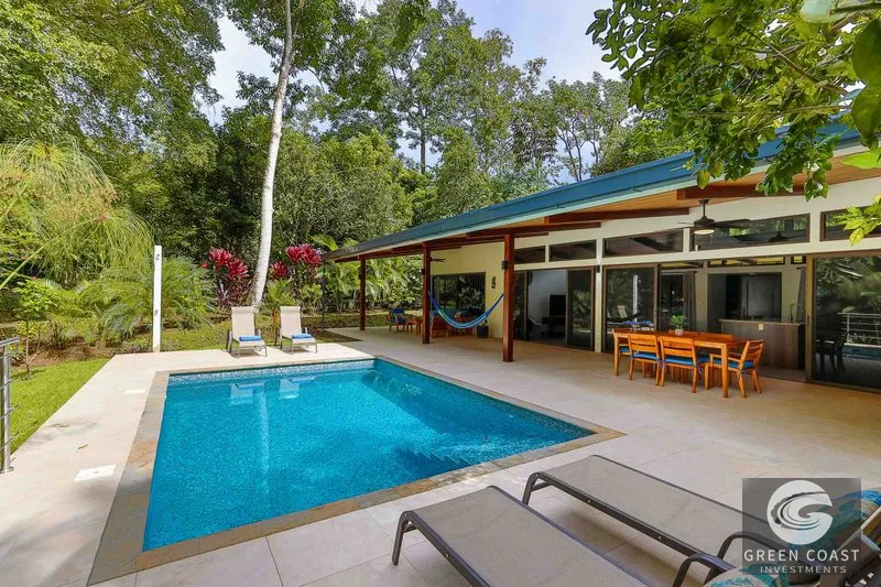 Private In-Town Location Move-In Ready Contemporary Home with a Prime Location — view 19, Ojochal, Osa, Costa Rica