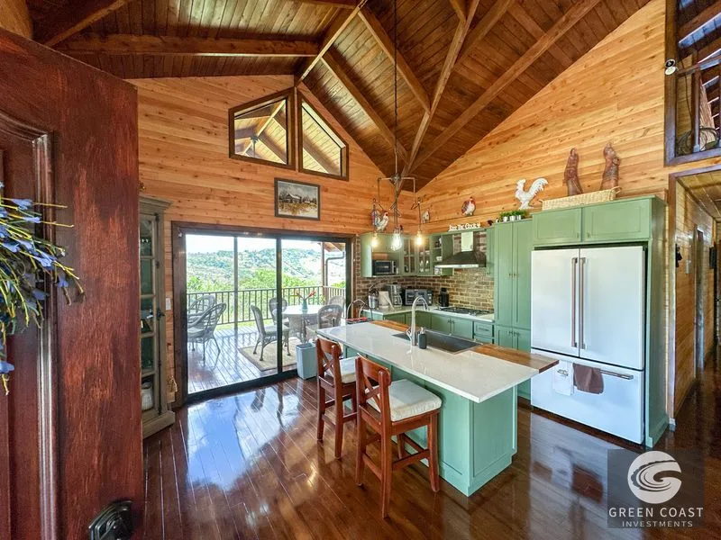 Modern Mountain Retreat in Pacuar: 3.5 Acres, Creek & Views. Optional 4 Addtl. Acres! — view 8, Pérez Zeledón, Costa Rica
