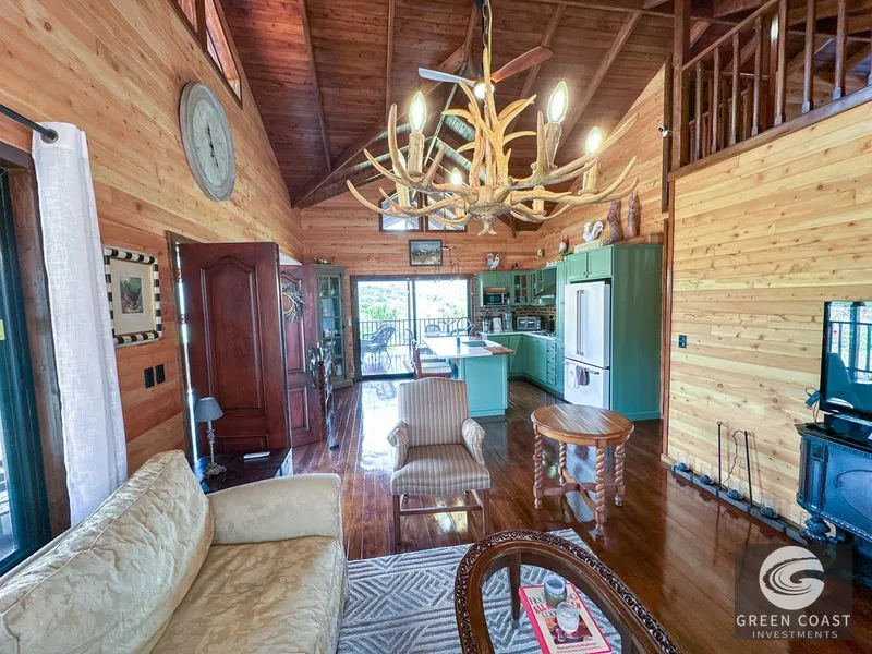 Modern Mountain Retreat in Pacuar: 3.5 Acres, Creek & Views. Optional 4 Addtl. Acres! — view 11, Pérez Zeledón, Costa Rica