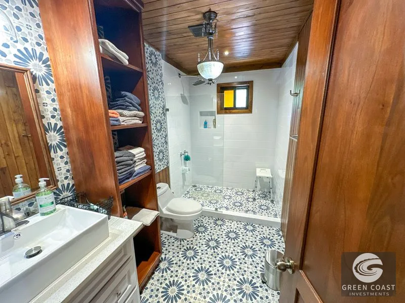 Modern Mountain Retreat in Pacuar: 3.5 Acres, Creek & Views. Optional 4 Addtl. Acres! — view 16, Pérez Zeledón, Costa Rica