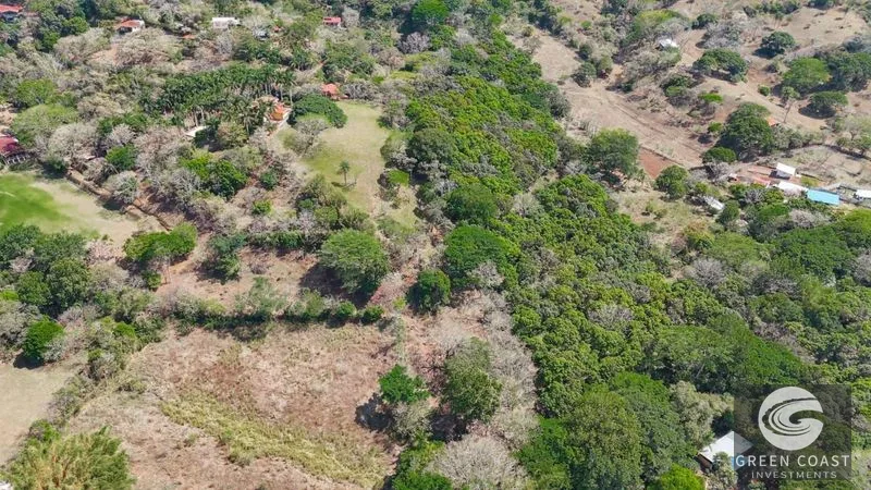 Atenas Nature Retreat: 2.46-Acre Lot with River, Volcano Views & Wildlife, 4 Mins to Town — view 9, Atenas, Costa Rica