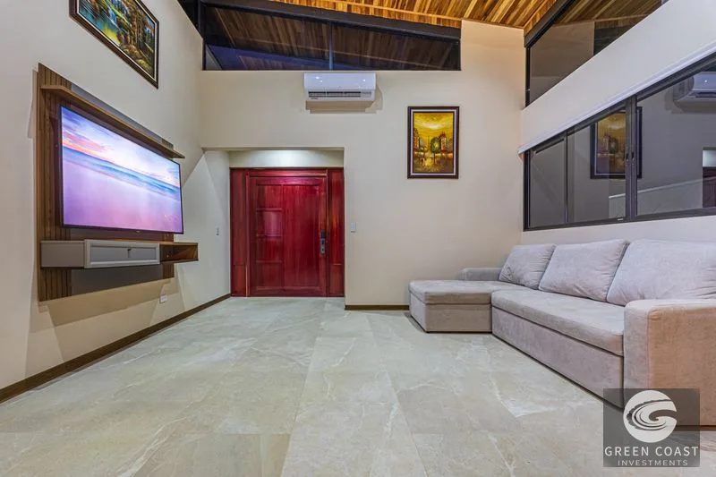Uvita Modern Oasis: 3BR Villa with Pool, Smart Home Tech & Airbnb Ready — view 10, Bahía Ballena, Osa, Costa Rica