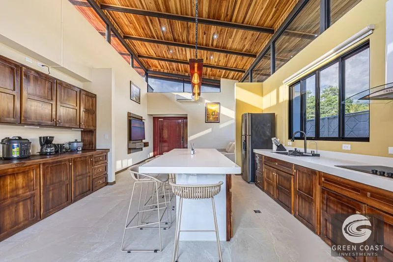 Uvita Modern Oasis: 3BR Villa with Pool, Smart Home Tech & Airbnb Ready — view 13, Bahía Ballena, Osa, Costa Rica