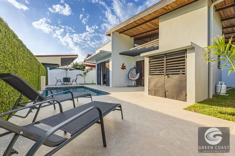 Uvita Modern Oasis: 3BR Villa with Pool, Smart Home Tech & Airbnb Ready — view 31, Bahía Ballena, Osa, Costa Rica