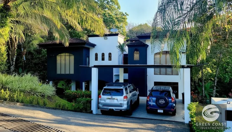 Esterillos Paradise: Luxury 4-Bed Home with Pool, Generator, Starlink & Jungle Views — view 3, Jacó, Costa Rica