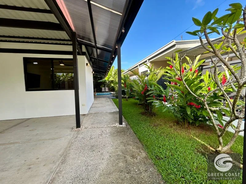 Uvita Modern Oasis: 3-Bed Home, Pool, Walk to Beach & Town – Perfect for Living or Airbnb! — view 106, Bahía Ballena, Osa, Costa Rica