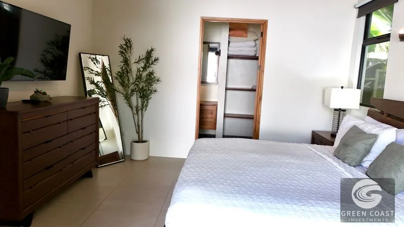 Uvita Modern Oasis: 3-Bed Home, Pool, Walk to Beach & Town – Perfect for Living or Airbnb! — view 31, Bahía Ballena, Osa, Costa Rica
