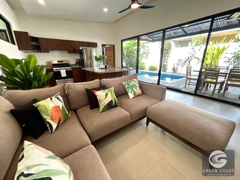 Uvita Modern Oasis: 3-Bed Home, Pool, Walk to Beach & Town – Perfect for Living or Airbnb! — view 75, Bahía Ballena, Osa, Costa Rica