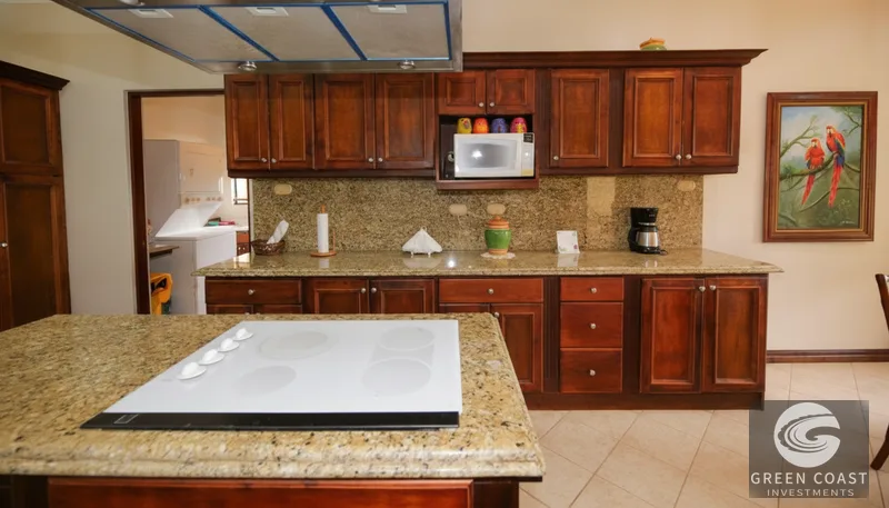 Ocean View Condo in Esterillos Este: Turnkey 4-Bed Retreat with Hot Tub & Gated Community Pool — view 7, Esterillos Este, Parrita, Costa Rica