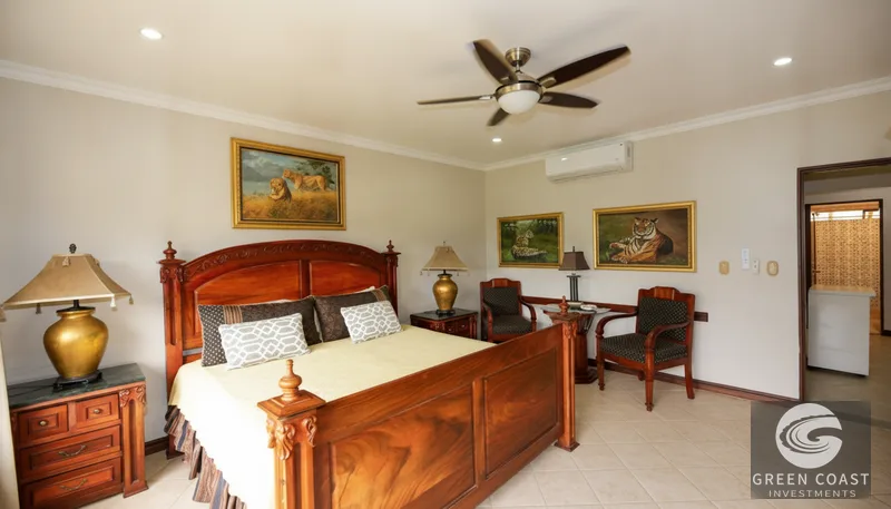 Ocean View Condo in Esterillos Este: Turnkey 4-Bed Retreat with Hot Tub & Gated Community Pool — view 13, Esterillos Este, Parrita, Costa Rica