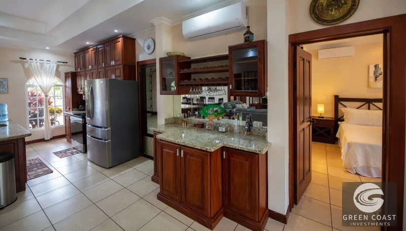 Costa del Sol: Furnished 3-Bed Home, Large Lot, Pool & Garage – Steps to Beach! — view 11, Esterillos, Parrita, Costa Rica