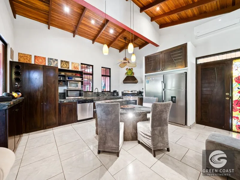Titled Beachlover's Paradise! 3 Master Bed Compund w Pool, Loft, Extra Lot — view 16, Jacó, Costa Rica