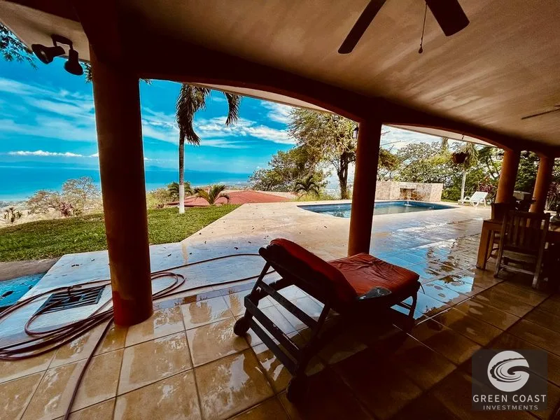 Titled Beachlover's Paradise! 3 Master Bed Compund w Pool, Loft, Extra Lot — view 48, Jacó, Costa Rica