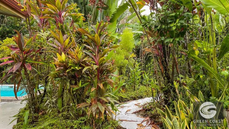 Ojochal Oasis: Private Home, Lush Gardens & Prime Commercial Development Opportunity — view 26, Ojochal, Ojochal, Costa Rica