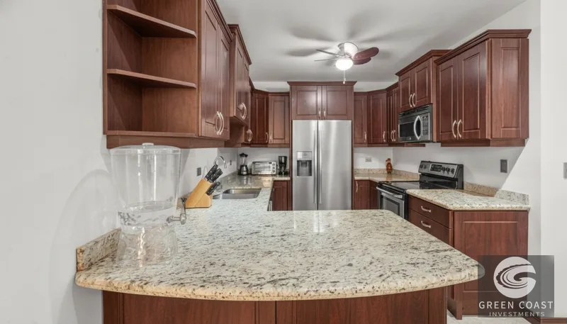 Oceanfront Luxury Condo in Jaco: 3 Beds, Beachfront, Pool & Sunset Views — view 8, Jaco, Costa Rica