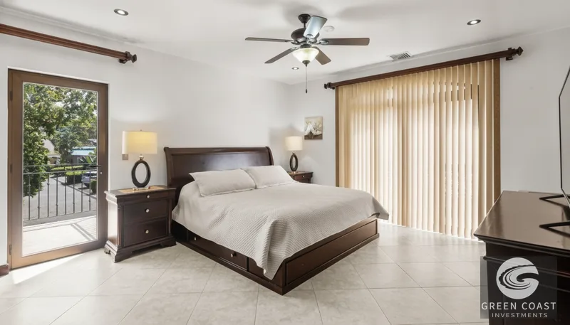 Oceanfront Luxury Condo in Jaco: 3 Beds, Beachfront, Pool & Sunset Views — view 14, Jaco, Costa Rica