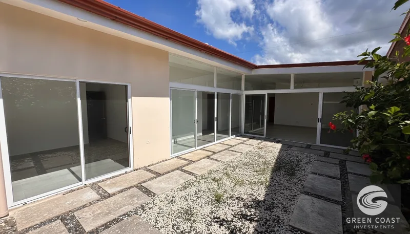 3-Bedroom Home in Gated Community — view 10, Jacó, Costa Rica