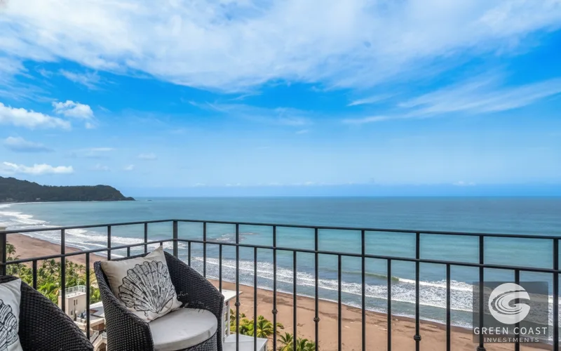 Luxury Oceanfront Condo: Panoramic Jacó Views, Beachfront Living & Investment Potential — view 14, Garabito, Costa Rica