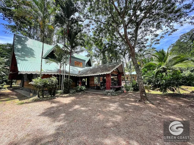 Luxury 3BR Rainforest Mansion with Ocean Views & Pool in Puerto Viejo — view 18, San José, Costa Rica
