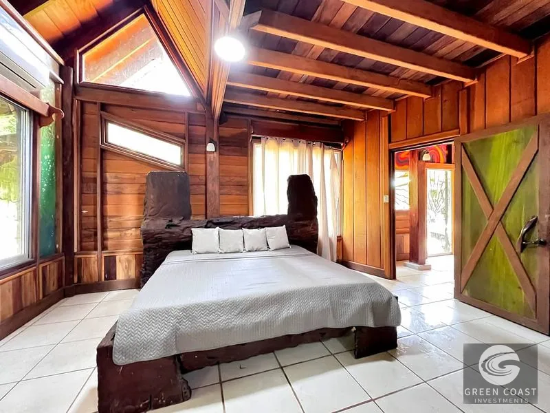 Luxury 3BR Rainforest Mansion with Ocean Views & Pool in Puerto Viejo — view 31, San José, Costa Rica