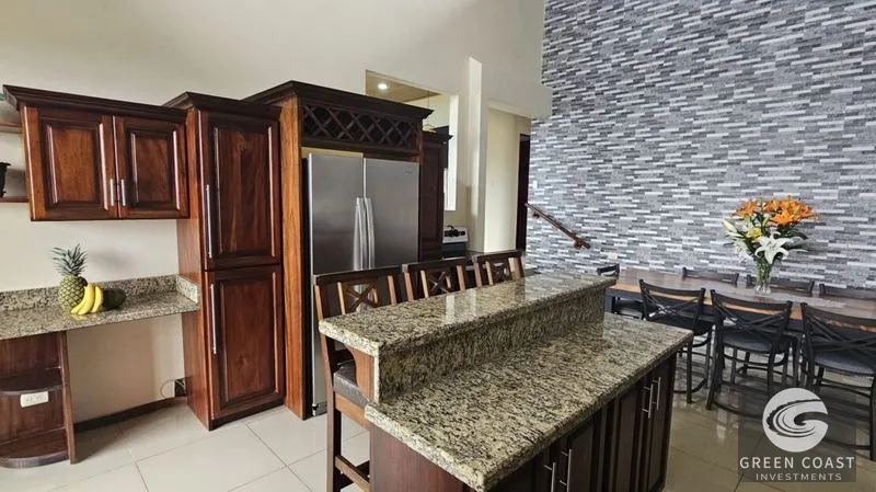 Off-Grid 3BR Mountain Home with Panoramic Volcano Views on 1.4 Acres in San Ramón — view 8, La Balsa, San Ramón, Costa Rica