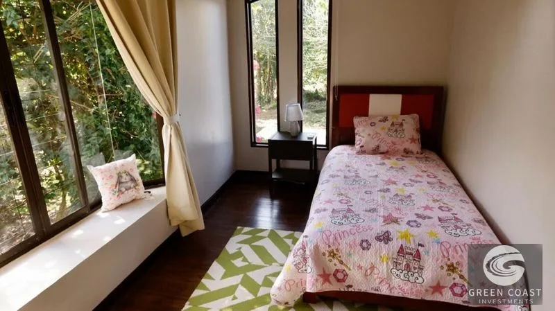 Turnkey 3BR Rustic-Modern Home on Large Lot Near La Fortuna – Ideal Airbnb Investment — view 8, La Fortuna, San Carlos, Costa Rica