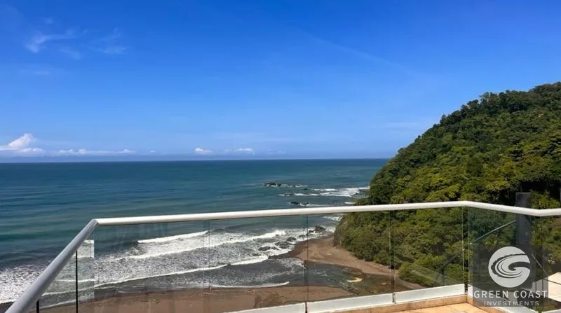 Jaco Beach Oceanfront Penthouse: Customizable 4-Bed Luxury Oasis with Private Rooftop — view 6, Jacó, Costa Rica