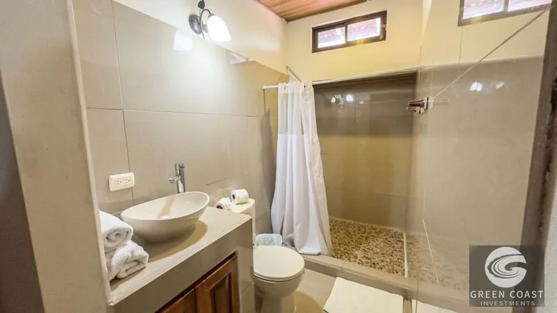Spacious 4-BR Tropical Villa with Pool Near Manuel Antonio — view 13, Quepos, Quepos, Costa Rica