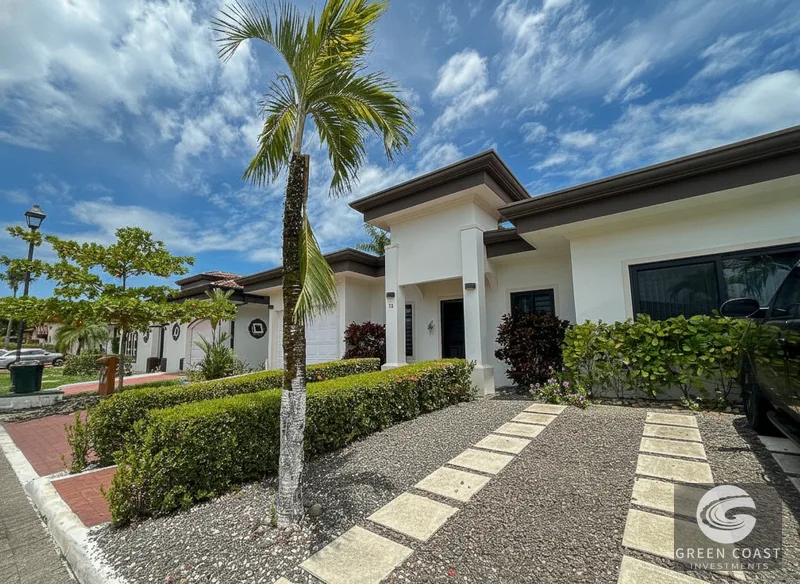 Modern 3BR Luxury Villa with Private Pool Near Playa Bejuco — view 7, Address Playa Esterillos, Address Playa Esterillos, Costa Rica