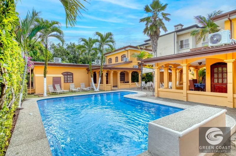 6-Unit Turnkey Income Complex in Playa Herradura | Furnished Villas with Pool — view 3, Playa Herradura, Garabito, Costa Rica