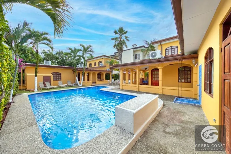 6-Unit Turnkey Income Complex in Playa Herradura | Furnished Villas with Pool — view 9, Playa Herradura, Garabito, Costa Rica