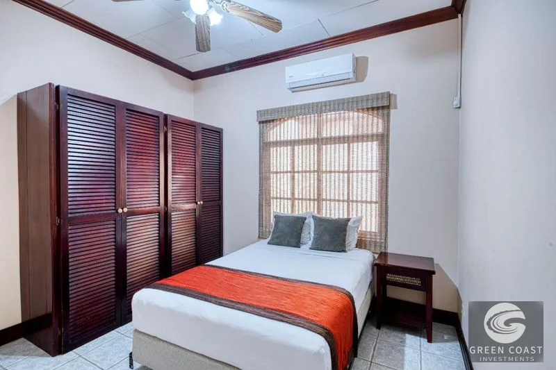 6-Unit Turnkey Income Complex in Playa Herradura | Furnished Villas with Pool — view 13, Playa Herradura, Garabito, Costa Rica