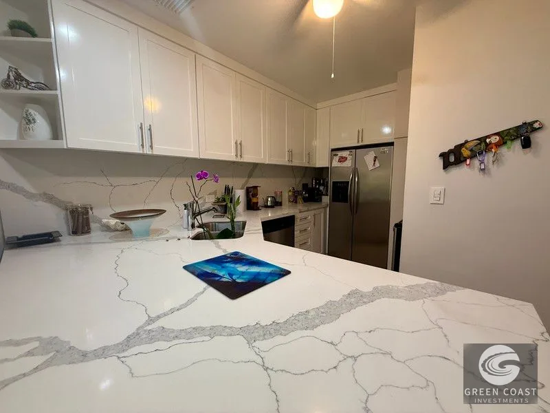Luxury 3BR Beachfront Turnkey Condo at Tres Regalos Jaco — view 10, Jaco, Garabito, Costa Rica