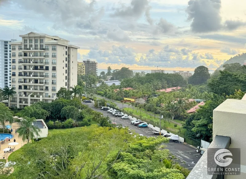 Luxury 2BR Jaco Bay Condo: Ocean Views, Pool & Gated Security — view 4, Jacó, Garabito, Costa Rica