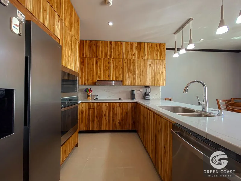 Luxury Beachfront Condo at Diamante del Sol: Turn-Key 2BR Ocean-View Gem in Jaco — view 7, Jacó, Garabito, Costa Rica